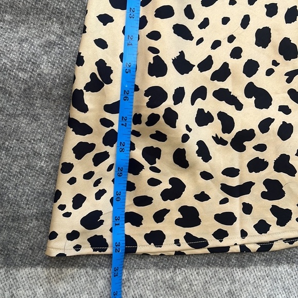 WD.NY animal print satin midi skirt. Sz Medium - Picture 6 of 7